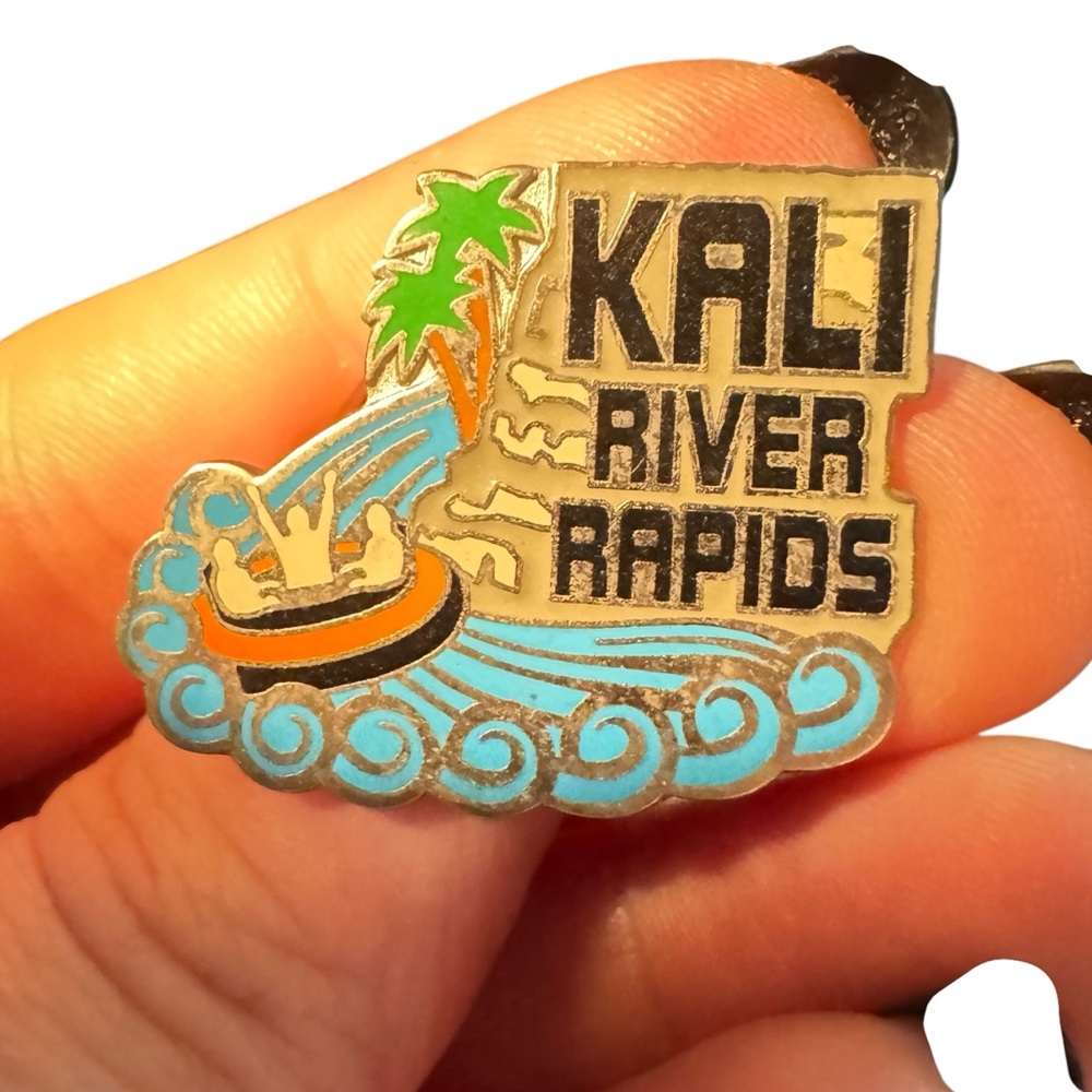 Disney Animal Kingdom Kali River Rapids Pin • WDW 2001 Retired Attraction